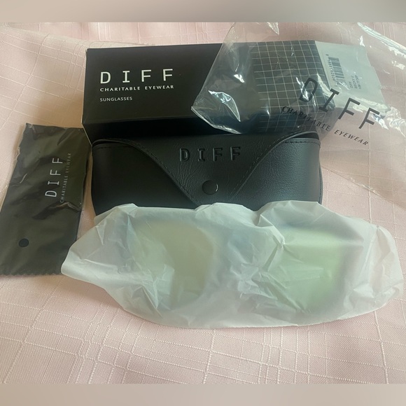 DIFF Eyewear Becky II BRAND NEW - Picture 10 of 16